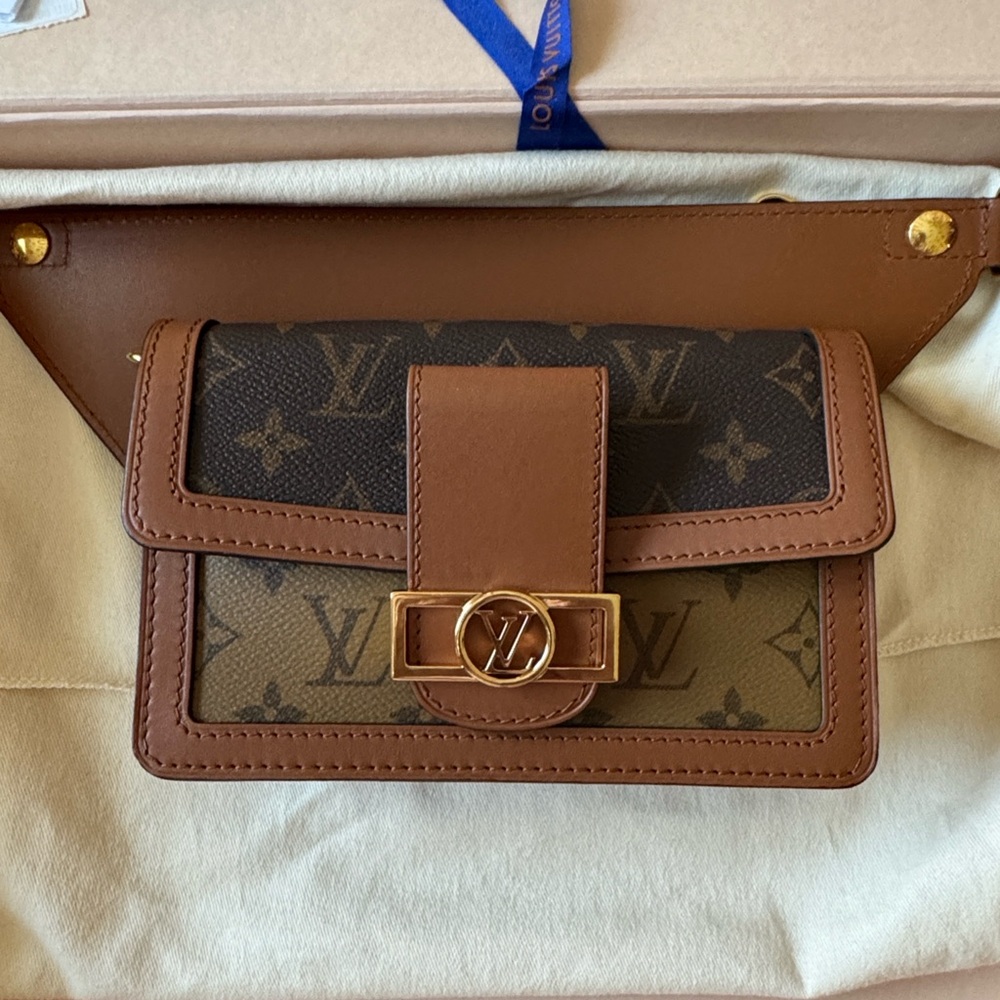 Louis Vuitton Dauphine Bag/Belt NWT and Box - Picture 3 of 10